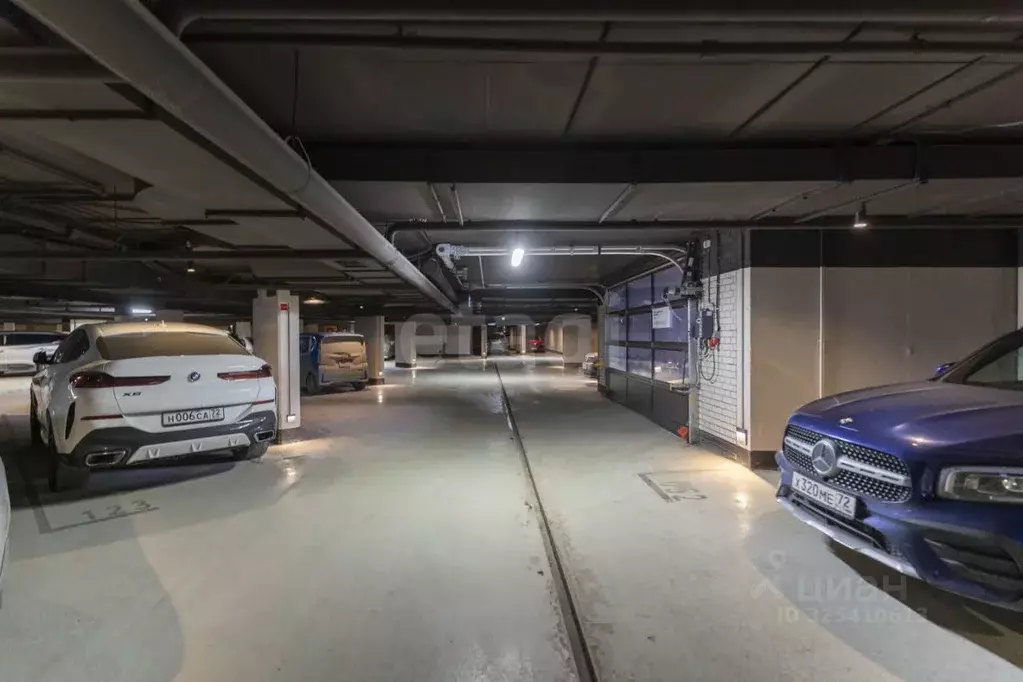 Гараж в Тюменская область, Тюмень ул. Михаила Сперанского, 45 (13 м) - Фото 2