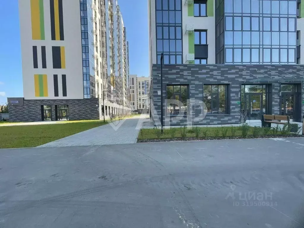 Помещение свободного назначения в Татарстан, Казань ул. Александра ... - Фото 0