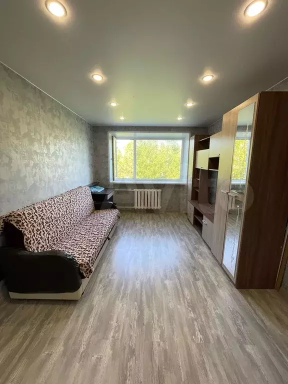 Комната 18 м в 1-к., 5/5 эт. - Фото 0