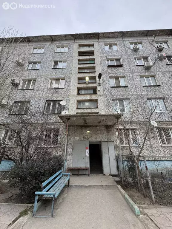 2-комнатная квартира: Махачкала, улица Магомедтагирова, 161 (55 м) - Фото 1