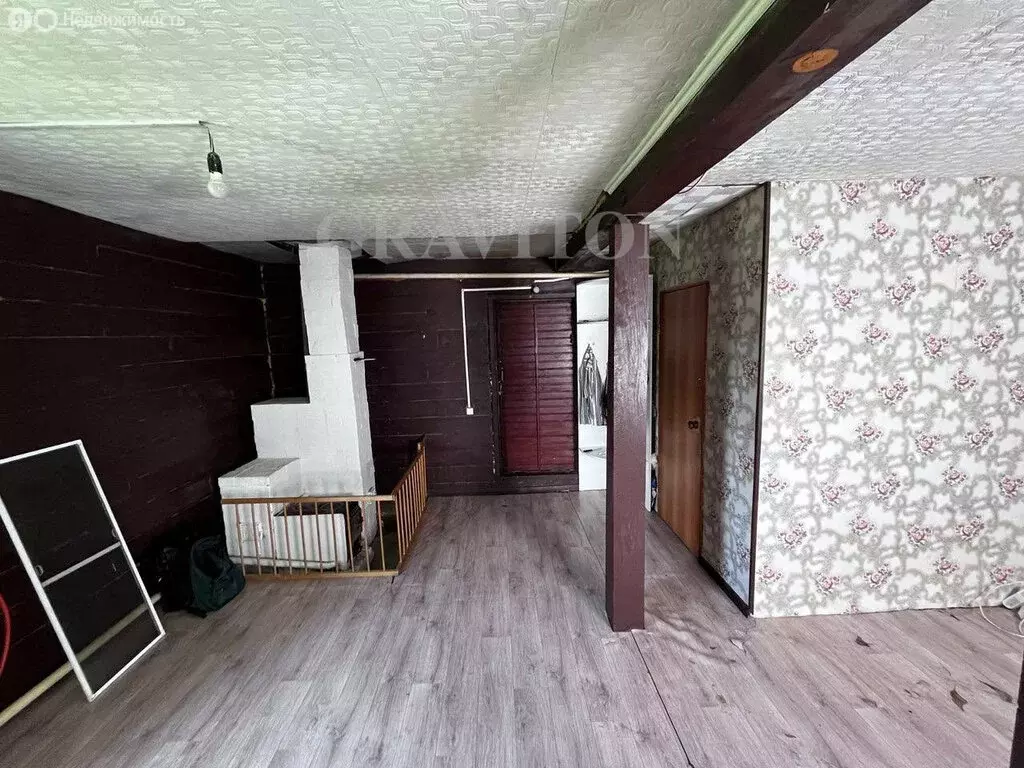 Дом в село Кызыл-Озек, улица Есенина (36 м) - Фото 1