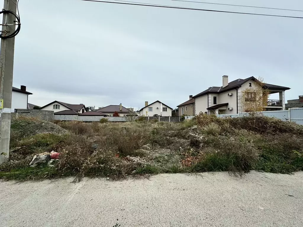 Участок в Краснодарский край, Новороссийск ул. Имени Евдокии Носаль ... - Фото 1