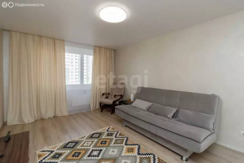 1-комнатная квартира: Тюмень, улица Федюнинского, 54к2 (37 м) - Фото 2