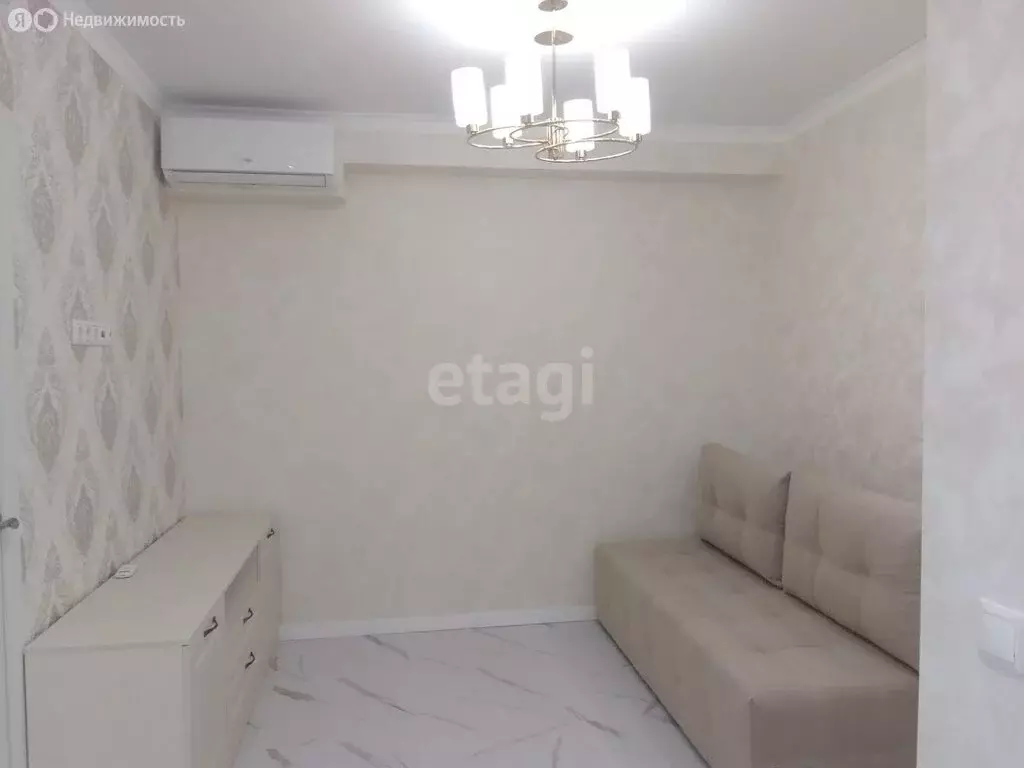 1-комнатная квартира: Туапсе, улица Калараша, 80к4 (35.7 м) - Фото 1