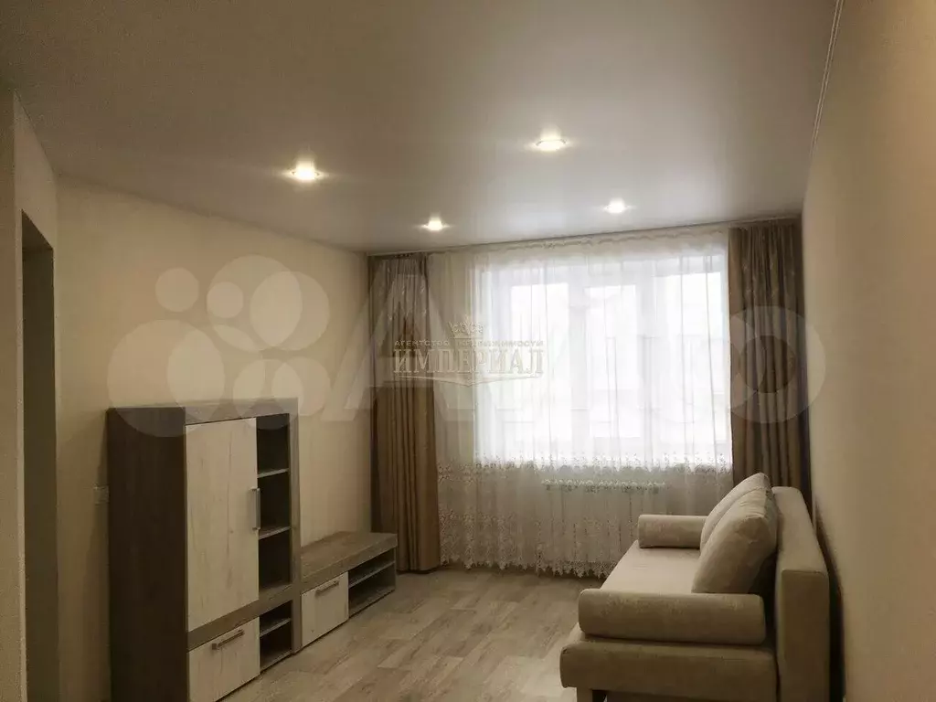 1-к. квартира, 45 м, 4/9 эт. - Фото 1