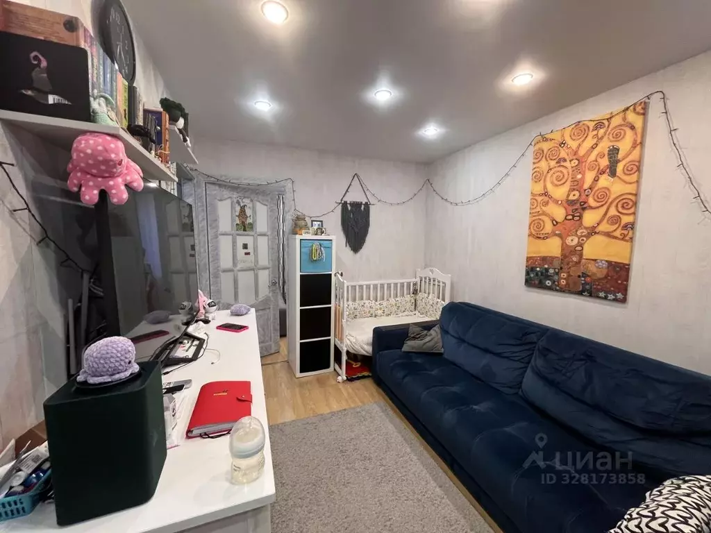 3-к кв. Санкт-Петербург, Санкт-Петербург, Колпино Пролетарская ул., 81 ... - Фото 1