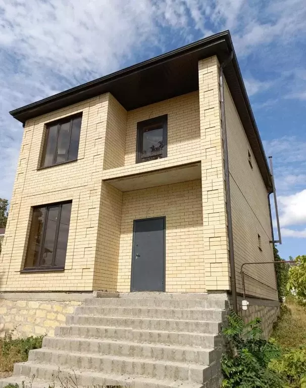 Дом в Ставропольский край, Ставрополь ул. Пономарева, 138 (137 м) - Фото 2