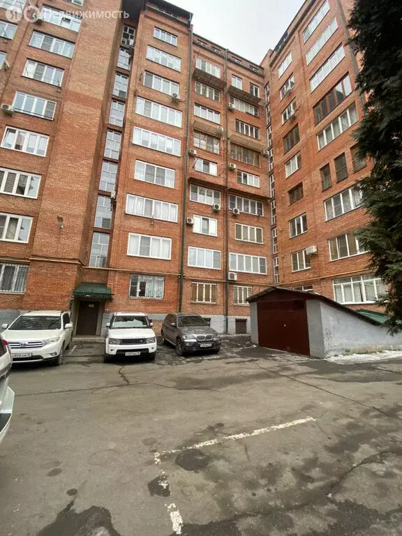 3-комнатная квартира: Владикавказ, улица Максима Горького, 70 (135 м) - Фото 0