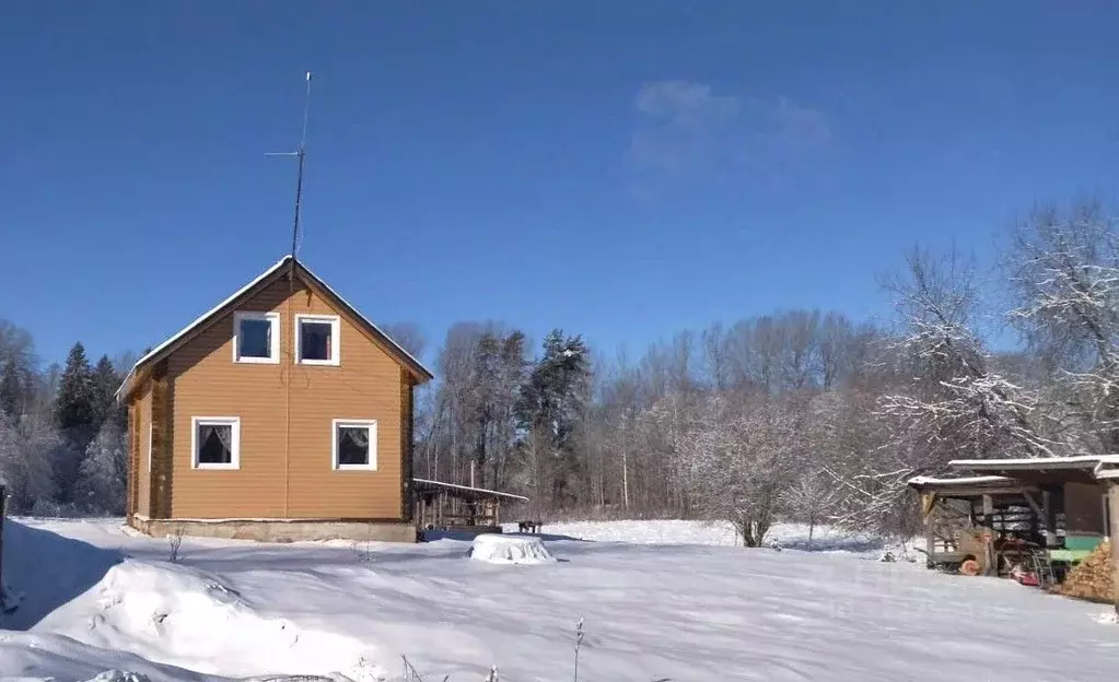 Коттедж в Ленинградская область, Лужское городское поселение, пос. ... - Фото 2