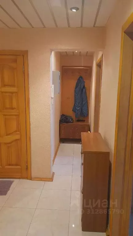 4-к кв. Брянская область, Брянск Новозыбковская ул., 9Б (73.9 м) - Фото 1