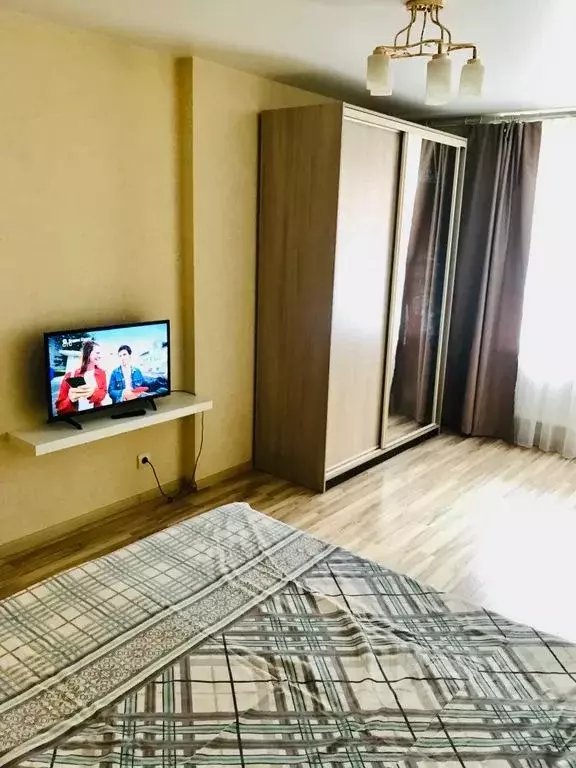 1-к кв. Удмуртия, Ижевск Красногеройская ул., 109 (40.0 м) - Фото 1