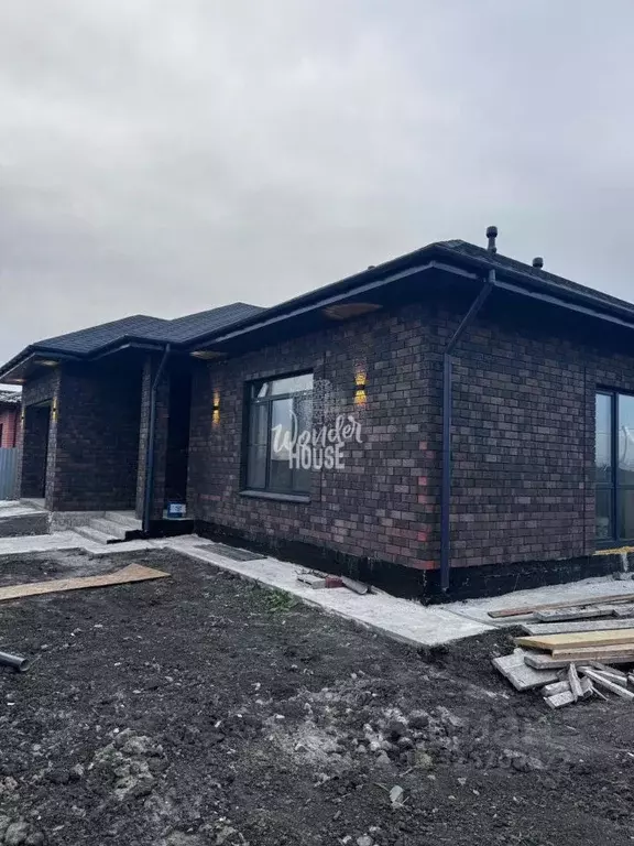 Дом в Тюменская область, Тюмень ул. Михаила Баранова (140 м) - Фото 2