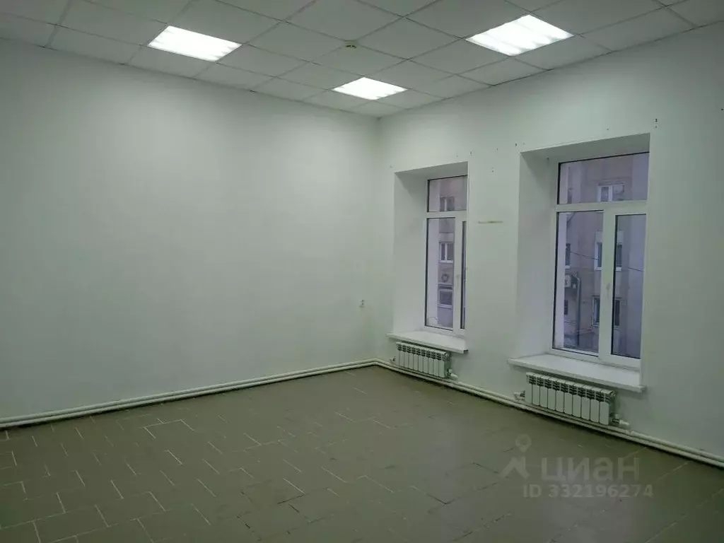 Офис в Ярославская область, Рыбинск Крестовая ул., 41 (25 м) - Фото 1