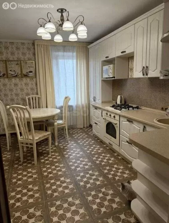 3-комнатная квартира: Севастополь, улица Астана Кесаева, 8/4 (90 м) - Фото 1