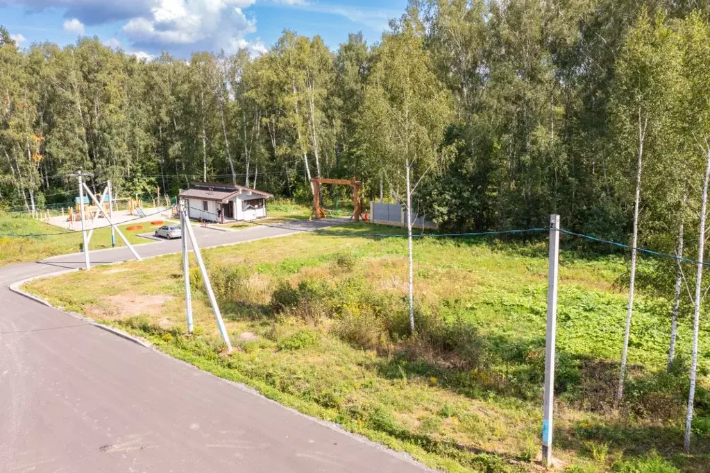 Участок в Московская область, Домодедово городской округ, д. Ивановка ... - Фото 1