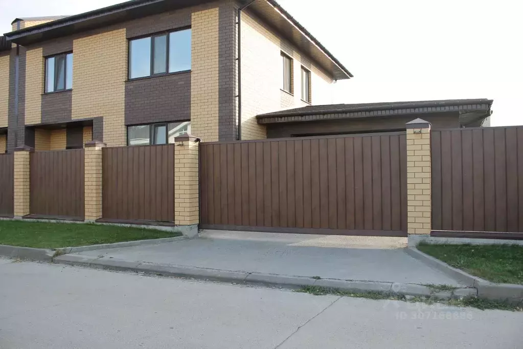 Таунхаус в Ульяновская область, Ульяновск городской округ, пос. ... - Фото 1