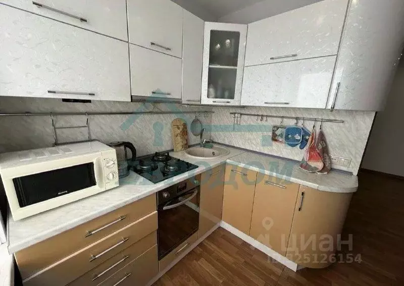 3-к кв. Новосибирская область, Новосибирск Советская ул., 99 (56.0 м) - Фото 2