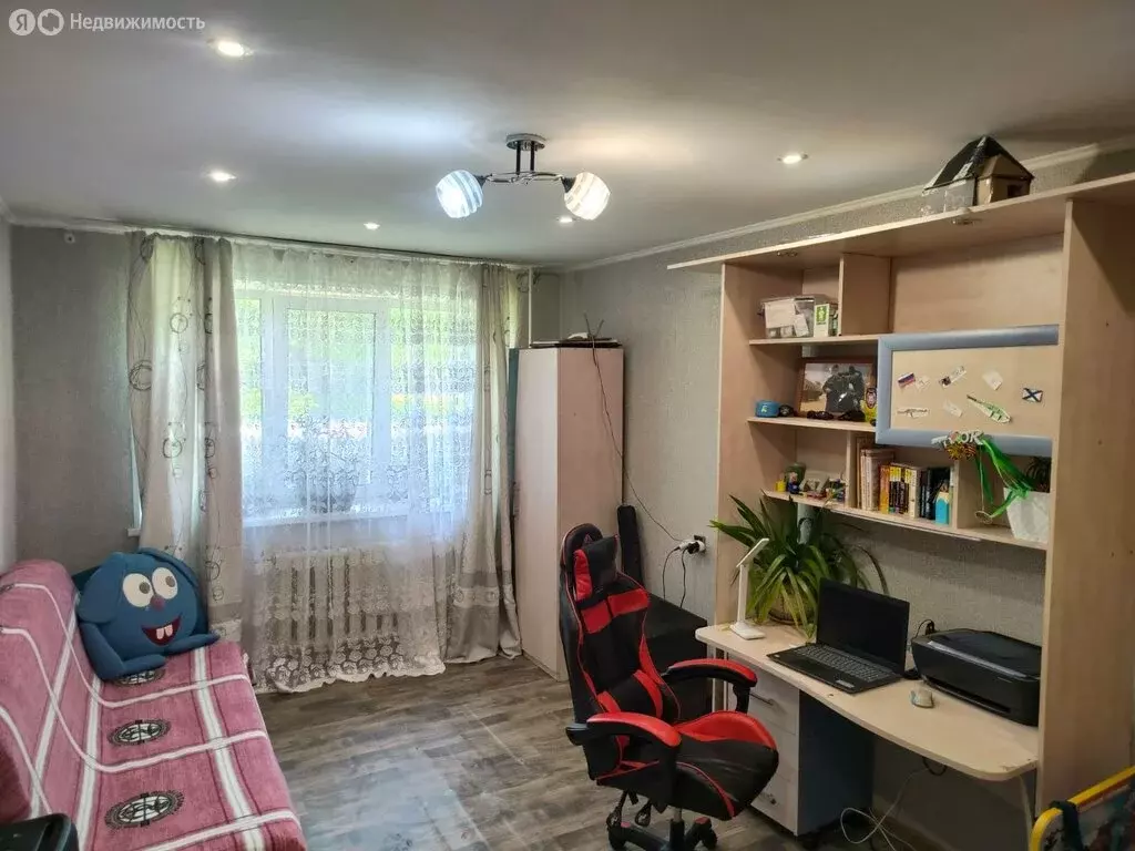 1-комнатная квартира: Артём, Уссурийская улица, 29 (31 м) - Фото 0