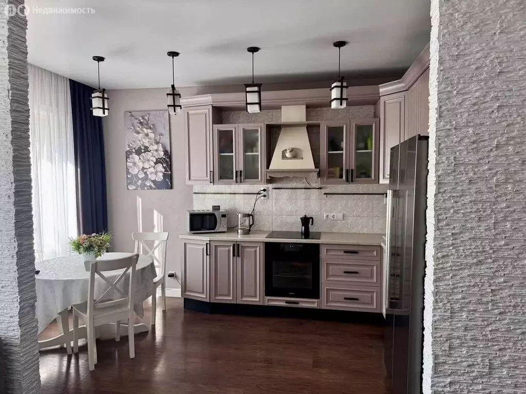 1-комнатная квартира: Иркутск, Верхняя набережная, 173/1 (63 м) - Фото 2