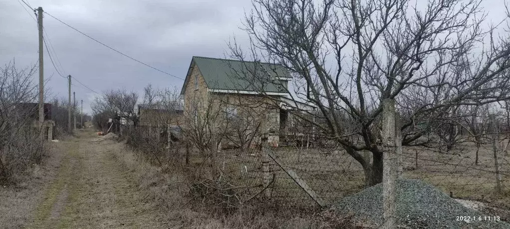 Дом в Крым, Симферопольский район, с. Урожайное  (70 м) - Фото 1