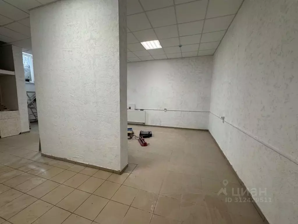 Помещение свободного назначения в Краснодарский край, Краснодар Имени ... - Фото 0