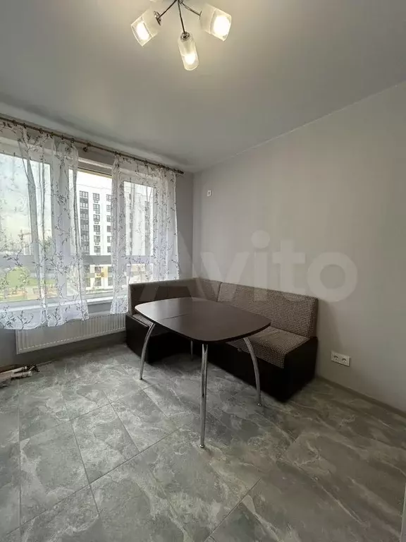2-к. квартира, 45 м, 4/9 эт. - Фото 1