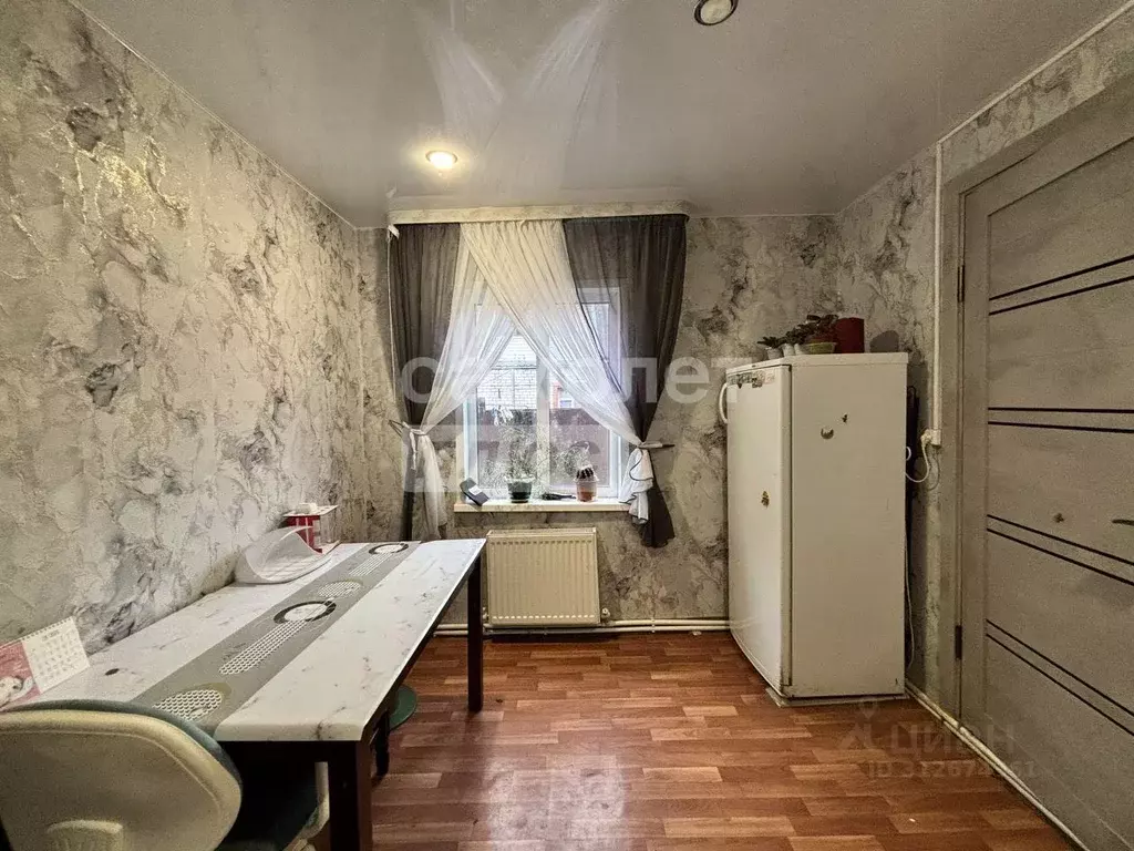 Дом в Брянская область, Навля рп ул. Заводская, 5 (69 м) - Фото 1