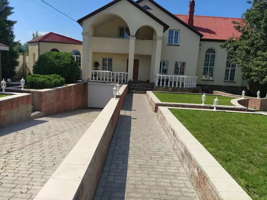 Дом в Брянская область, Брянск проезд Новоселов, 3 (580 м) - Фото 0
