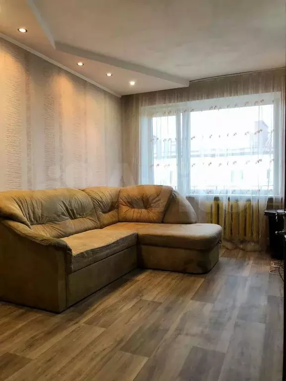 1-к. квартира, 31 м, 5/5 эт. - Фото 0