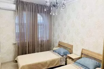 2-к кв. Дагестан, Махачкала ш. Хушетское, 18 (80.0 м) - Фото 0