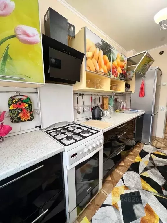 2-к кв. Татарстан, Казань ул. Аделя Кутуя, 48а (50.0 м) - Фото 0