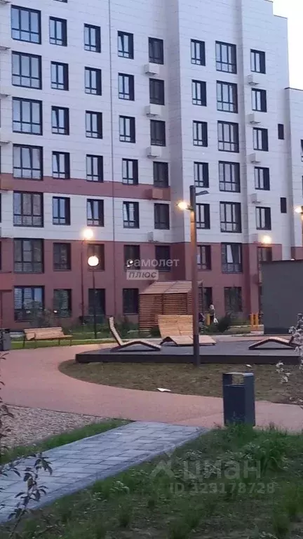 Студия Калужская область, Обнинск ул. Левитана, 6 (35.0 м) - Фото 1