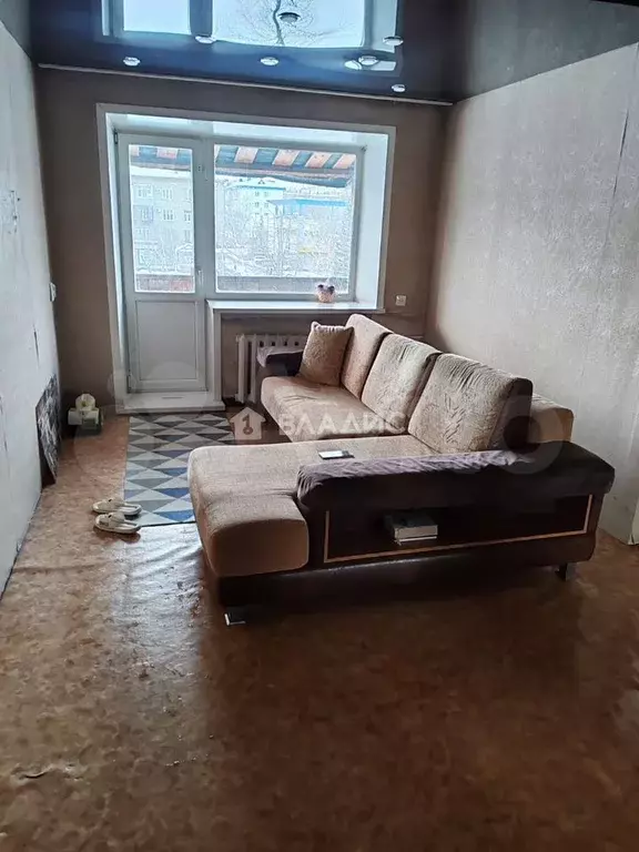 1-к. квартира, 33 м, 4/4 эт. - Фото 0