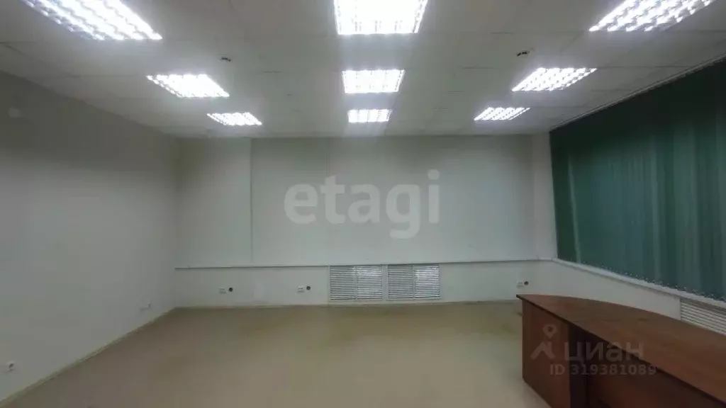 Офис в Коми, Сыктывкар ул. Ленина, 48 (37 м) - Фото 1