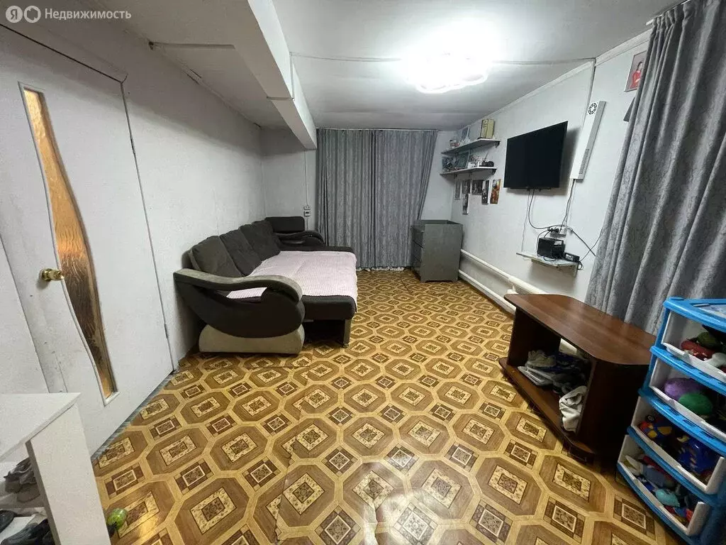 Дом в Кызыл, улица Сергея Лазо (52 м) - Фото 2