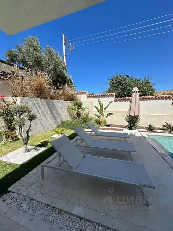 Дом в Краснодарский край, Сочи ул. Ворошиловградская, 260 (200 м) - Фото 2