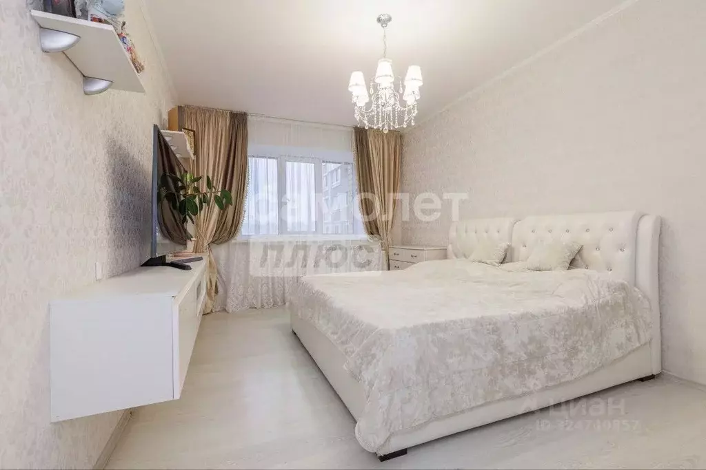 1-к кв. Брянская область, Брянск ул. Горбатова, 10 (43.7 м) - Фото 1