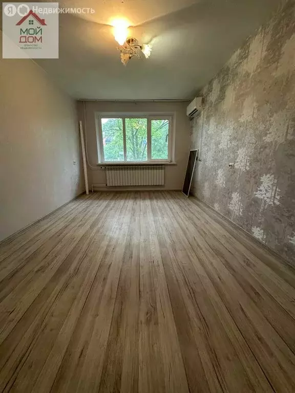 2-комнатная квартира: Элиста, 4-й микрорайон, 5 (42 м) - Фото 0