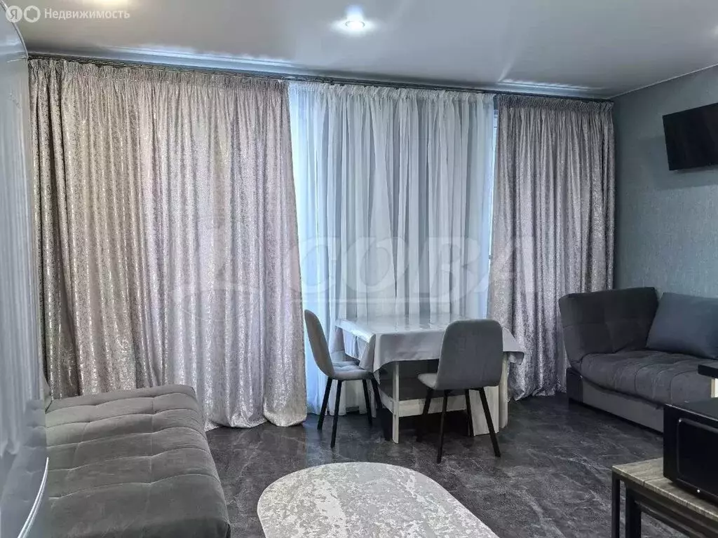 Квартира-студия: Тобольск, микрорайон Центральный, 27 (26 м) - Фото 2