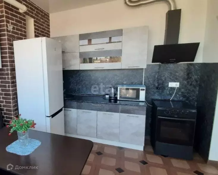 Продаётся 2-к квартира, 80 м - Фото 0