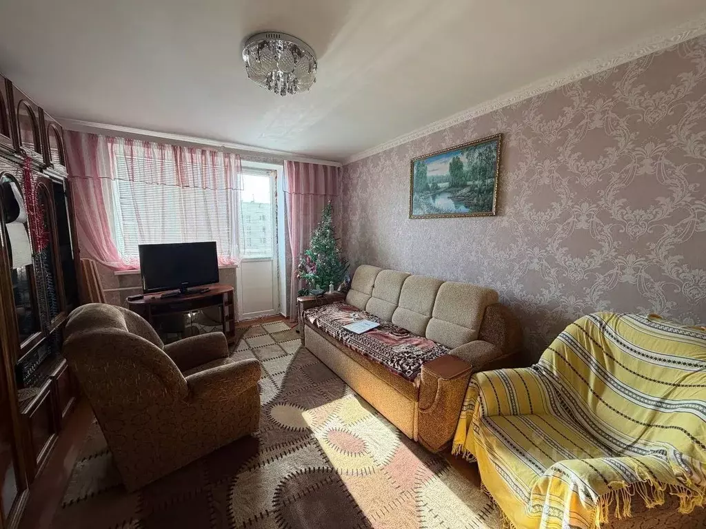 2-к кв. Крым, Черноморское пгт пер. Революции, 20 (51.4 м) - Фото 1