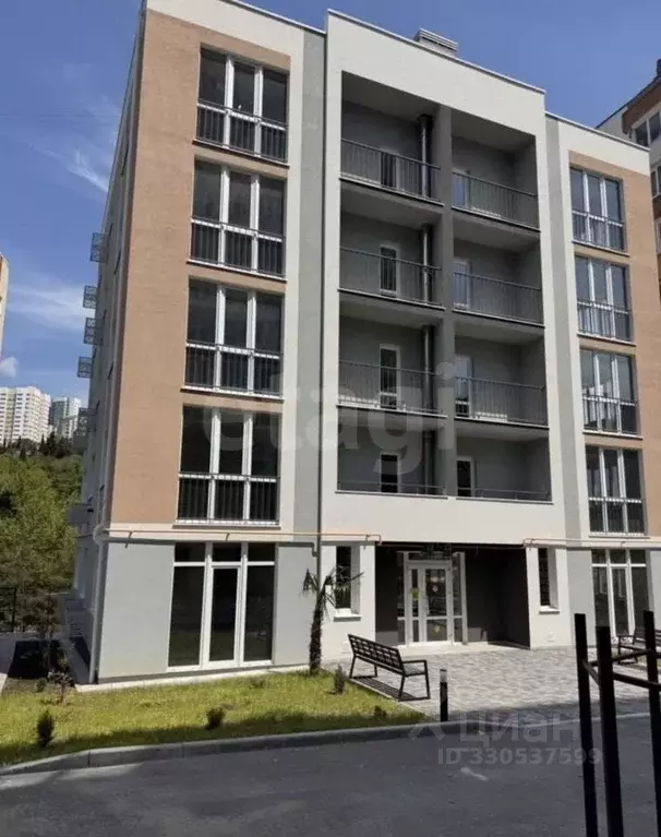 2-к кв. Крым, Ялта ул. Грибоедова, 15 (47.3 м) - Фото 1