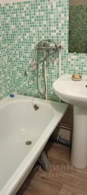 1-к кв. Кемеровская область, Новокузнецк ул. Березовая Роща, 42 (32.0 ... - Фото 0