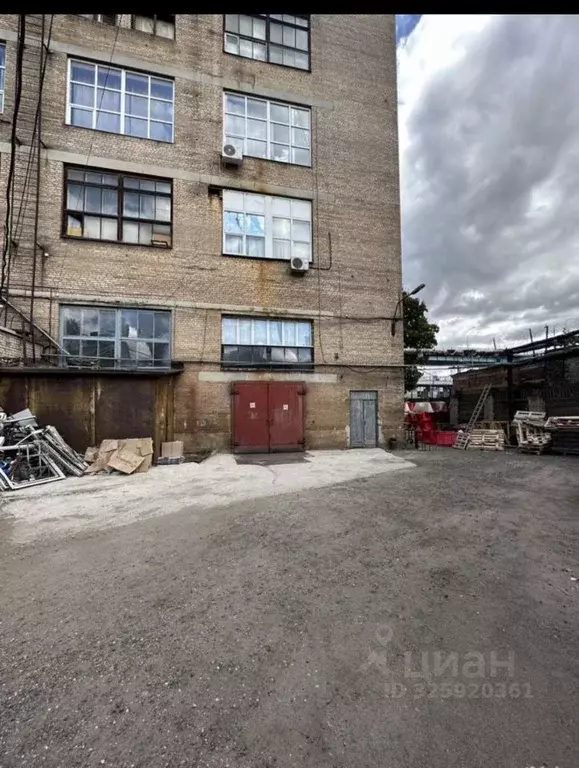 Производственное помещение в Москва ул. Уткина, 48 (175 м) - Фото 1