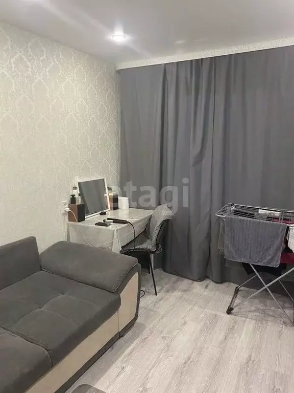 Комната Тюменская область, Тюмень ул. Республики, 229 (13.5 м) - Фото 0