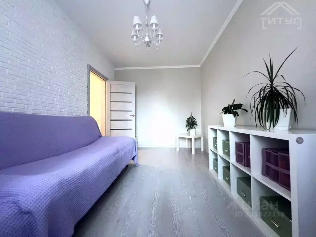 2-к кв. Алтайский край, Барнаул Балтийская ул., 25 (44.6 м) - Фото 1