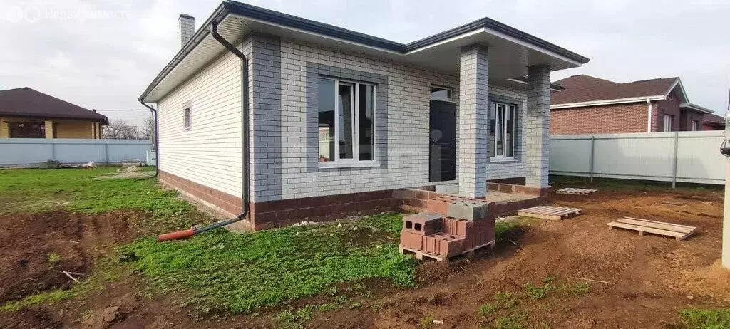 Дом в село Новобессергеневка, Южная улица (127 м) - Фото 1