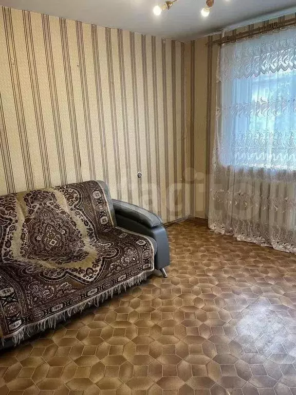 1-к. квартира, 45 м, 4/5 эт. - Фото 1