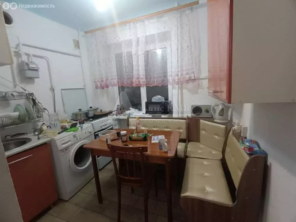 2-комнатная квартира: Зеленокумск, Советская улица, 5 (48 м) - Фото 2