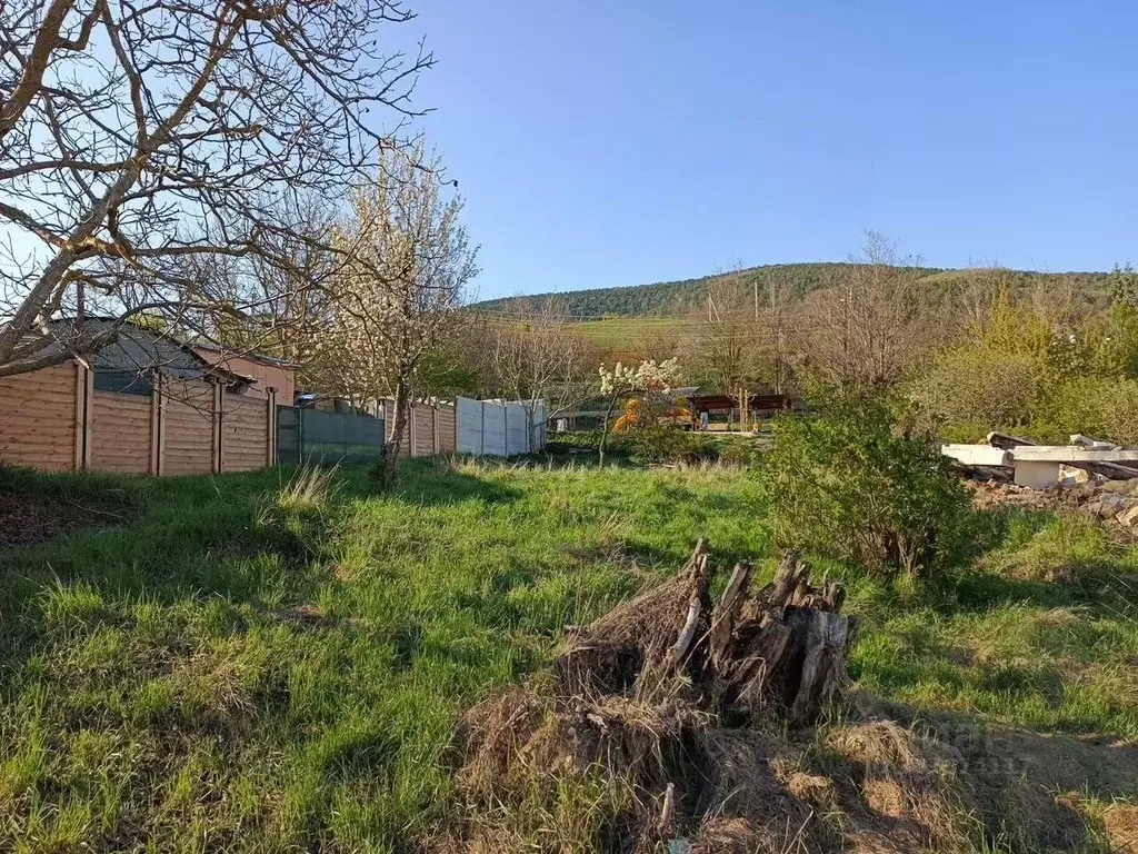 Участок в Севастополь с. Широкое, ул. Булгакова, 55 (4.0 сот.) - Фото 0